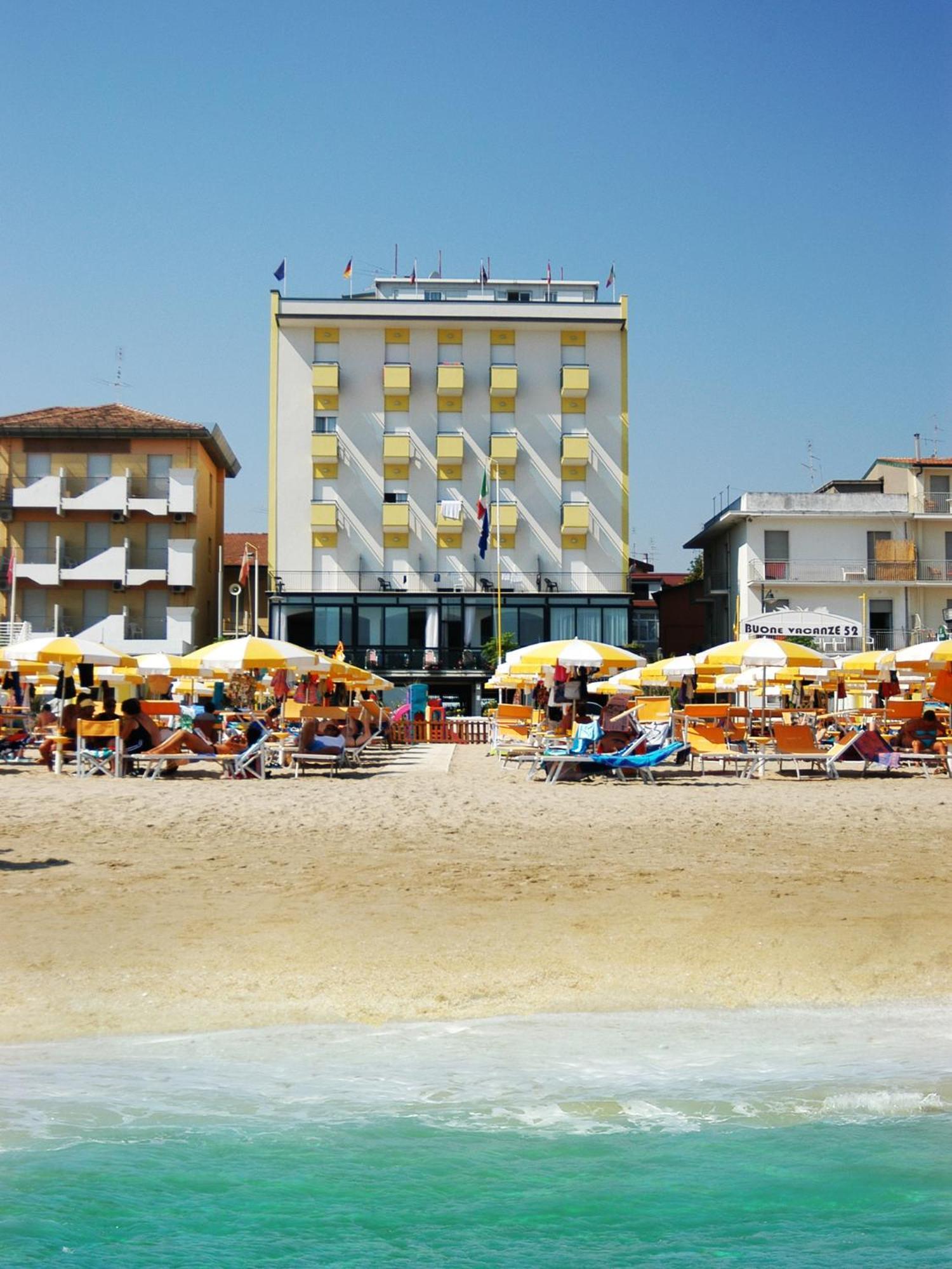 Hotel Continental Bellaria-Igea Marina Exteriör bild